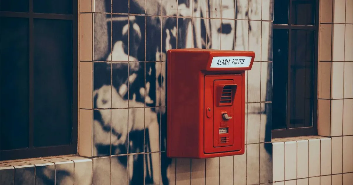 Erratum annule et remplace mail : guide pour corriger vos erreurs